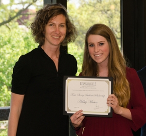 (L) Steffany Chleboun, PhD, associate professor in the Department of Applied Health, poses with (R) Ashley Mason, recipient of the Traci Storey Student Scholarship.
