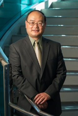 Dr. Jianpeng Zhou, chair of the Department of Civil Engineering in the SIUE School of Engineering.