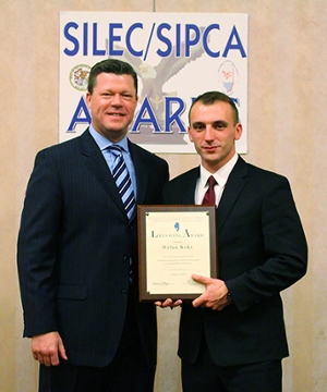 (L-R) SIUE Police Chief Kevin Schmoll and Officer Dylan Koke, recipient of the 