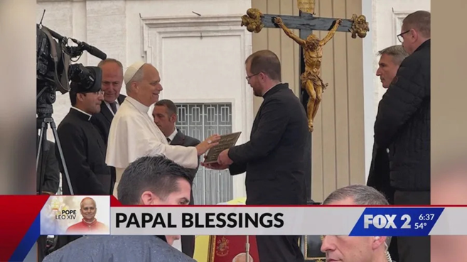 Photo of the Pope on Fox 2 with a News Camera