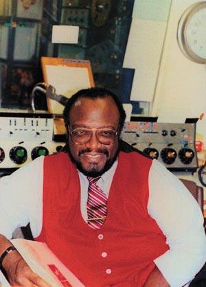 Leo Chears died Monday. His wife said he would be laid to rest wearing his red vest.