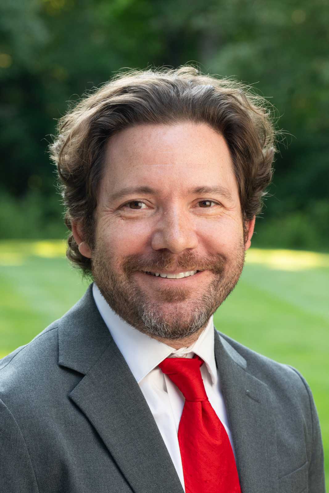 A portrait photo of William Catalano