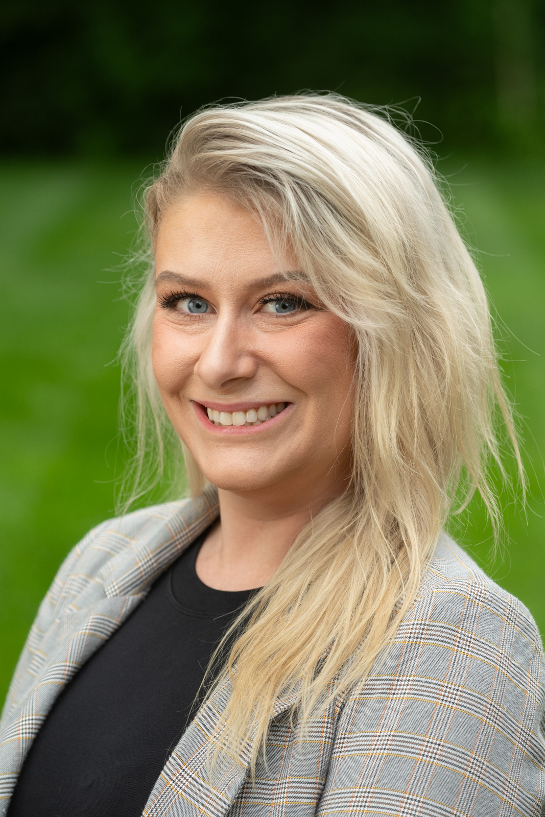 A portrait photo of Olivia Emerson