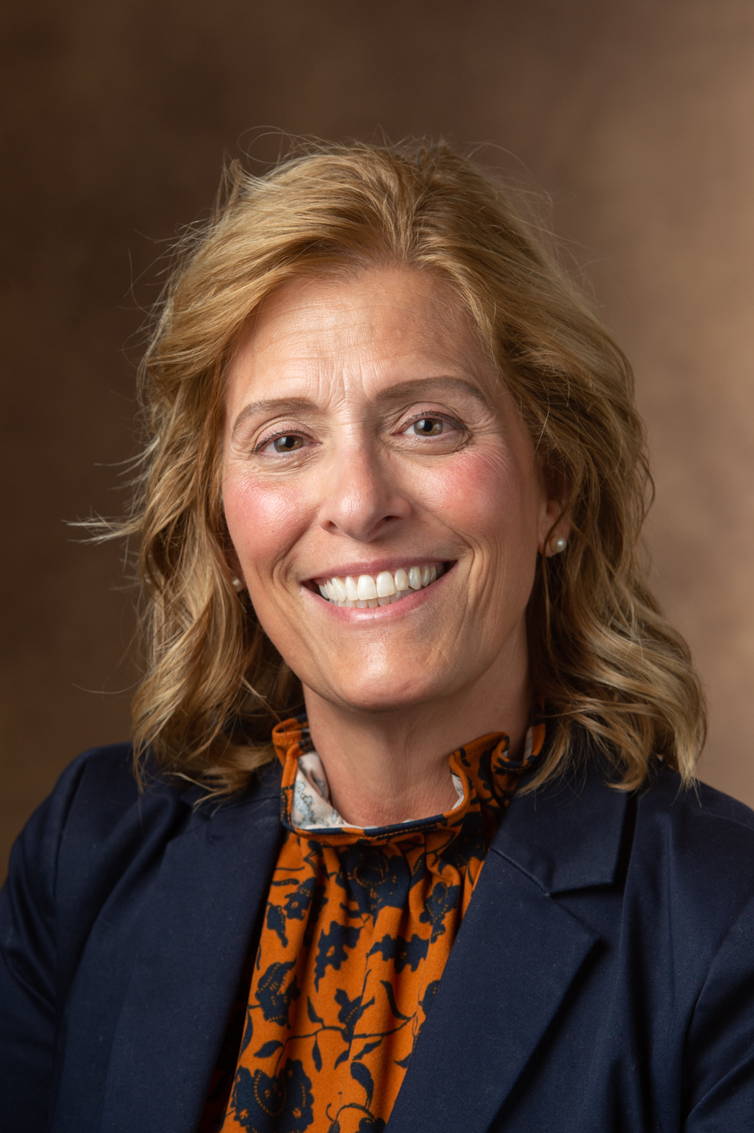 A portrait photo of Dr. Stephanie Cann