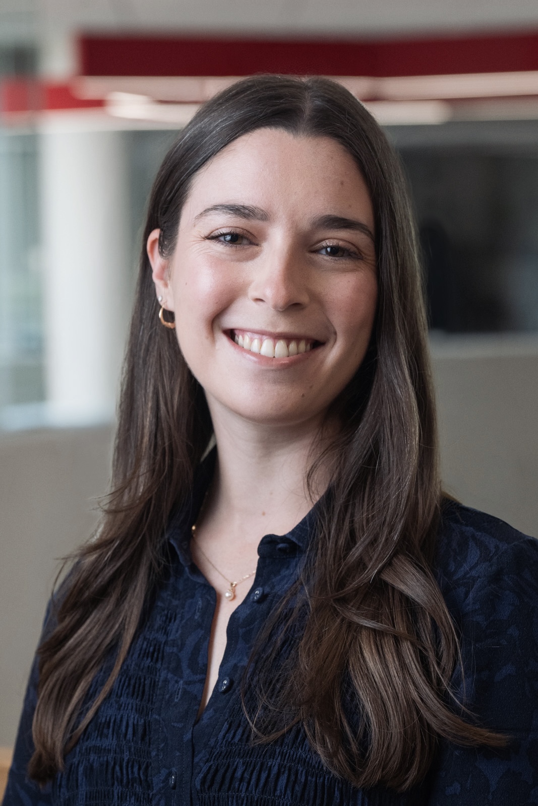 A portrait photo of Olivia Murphy