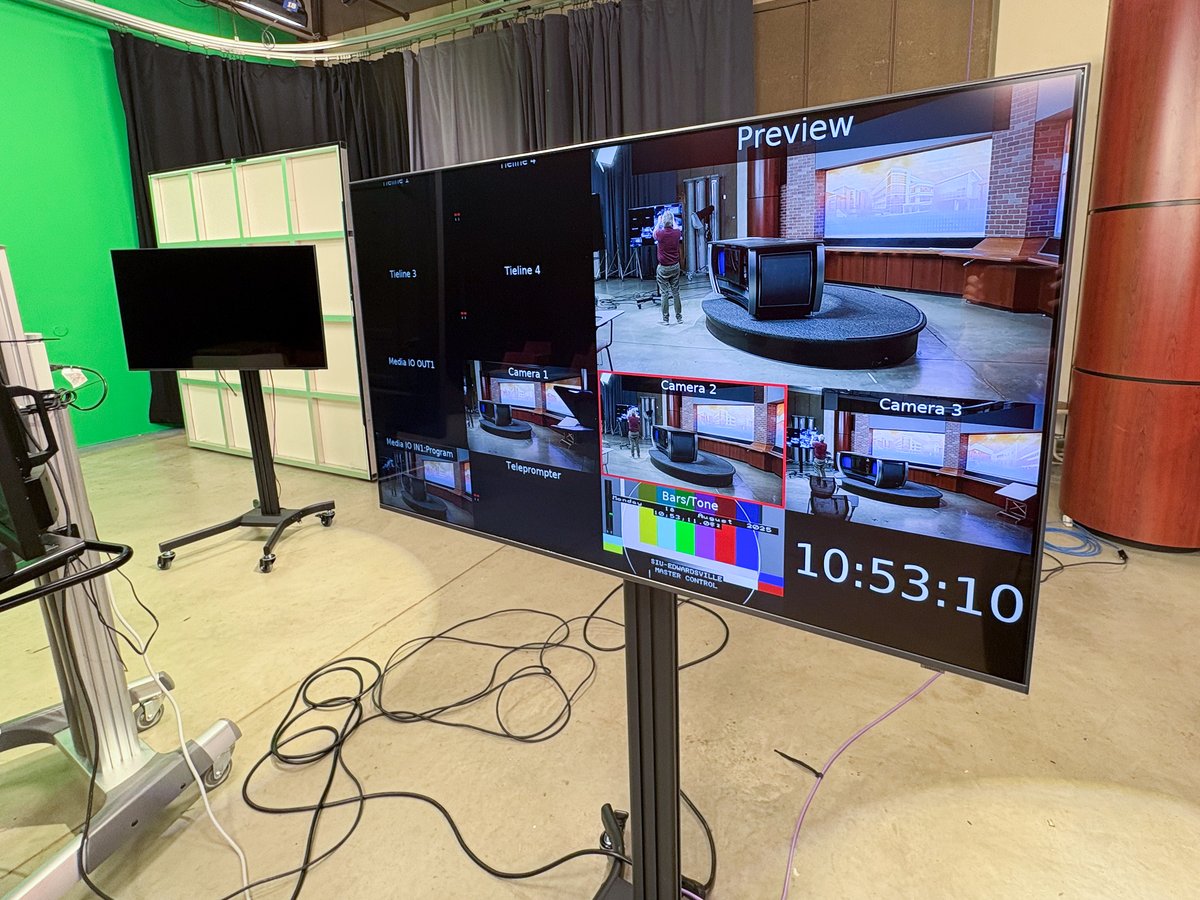 Multi-view production monitors in the SIUE television studio
