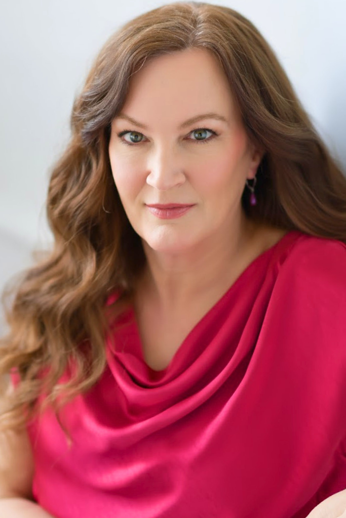 A portrait photo of Emily Truckenbrod