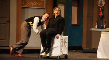 SIUE students perform One Man Two Guvnors.