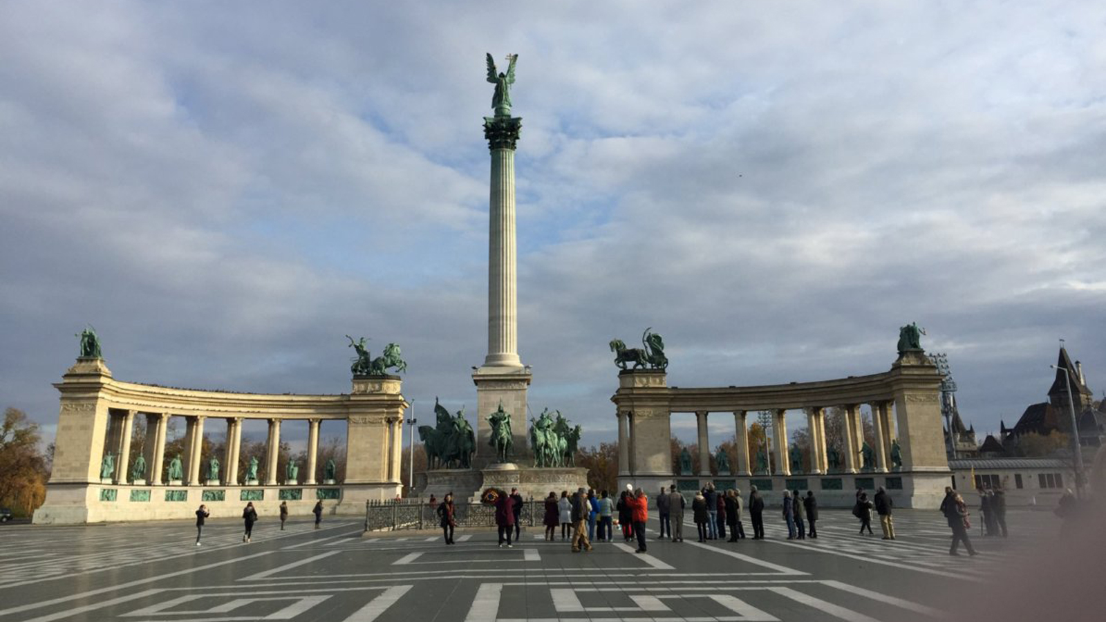 Budapest Heroes Square