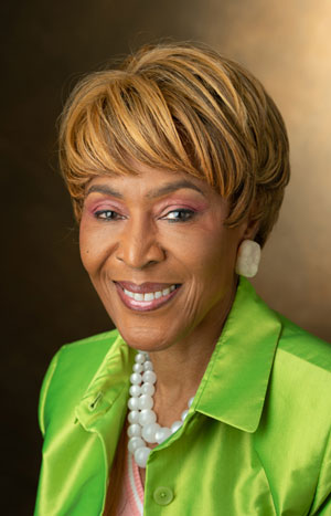 A portrait photo of Earleen Patterson, PhD