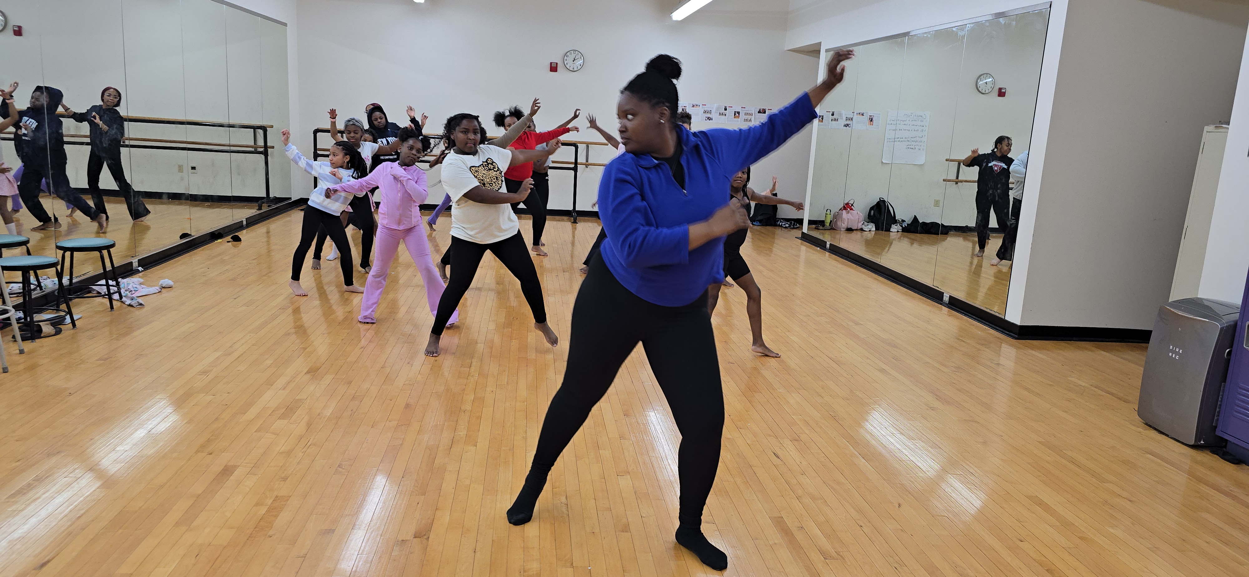 ESLC Performing Arts Dance Program