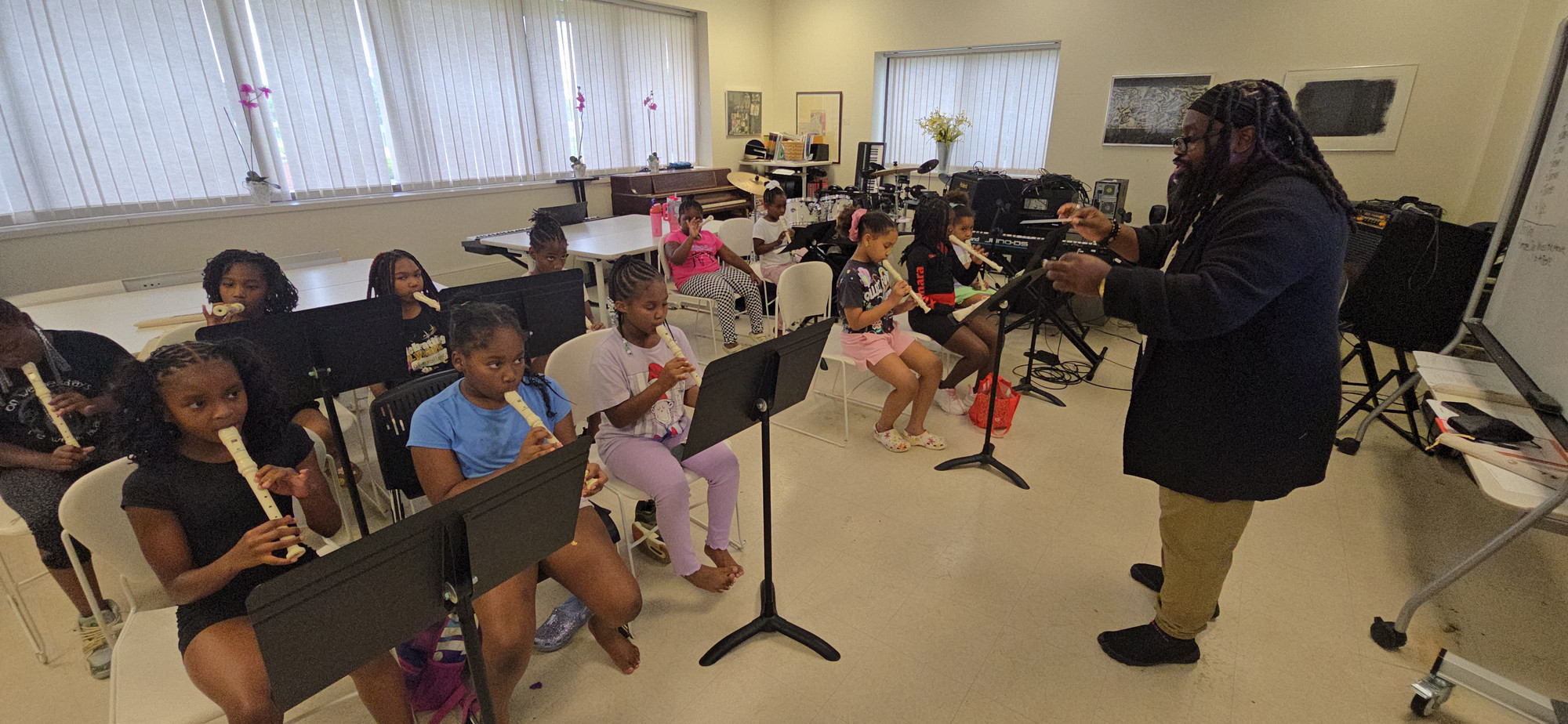 ESLC Performing Arts Music Program