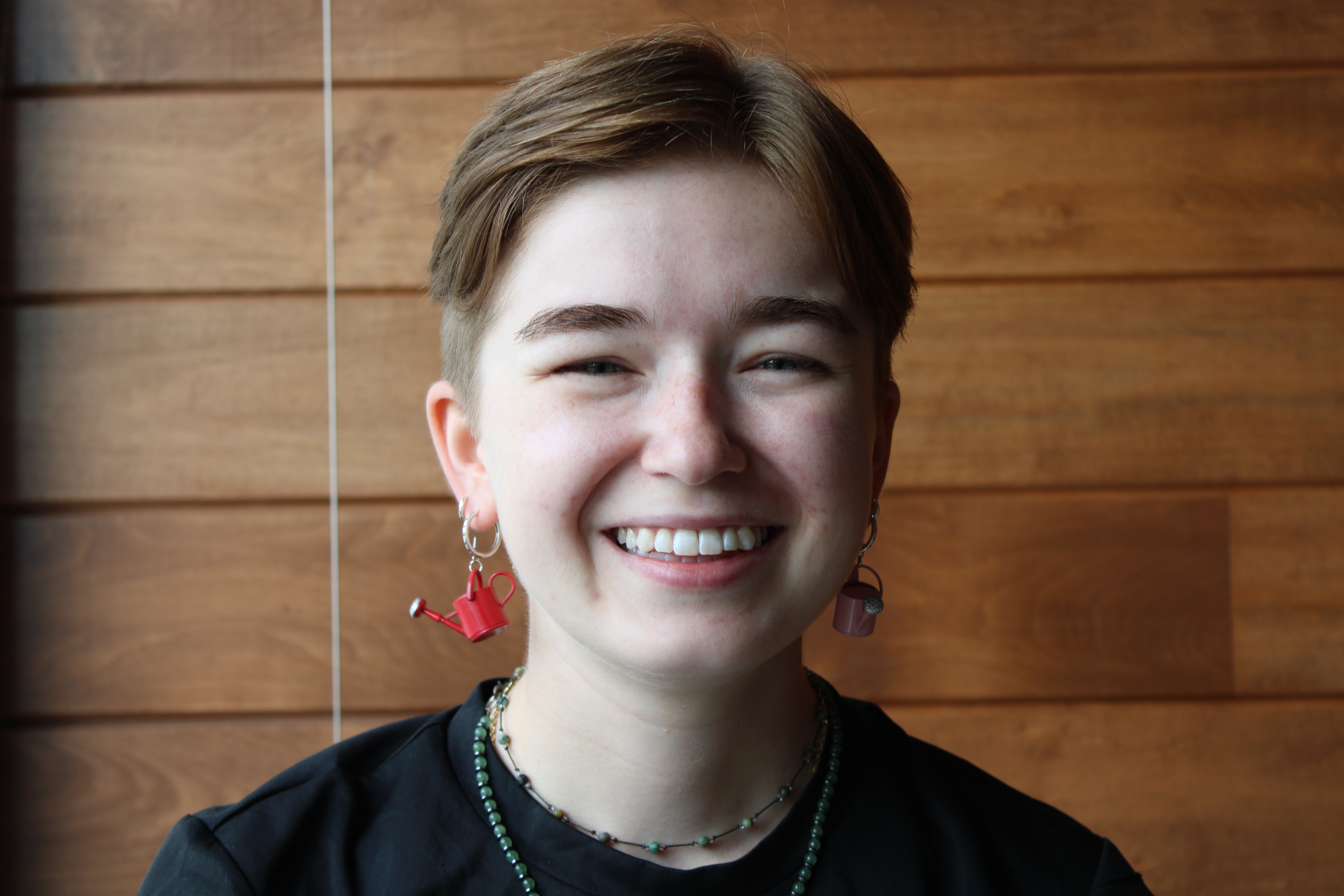 A portrait photo of Jo Schmidt