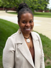 picture of Pamela Williams