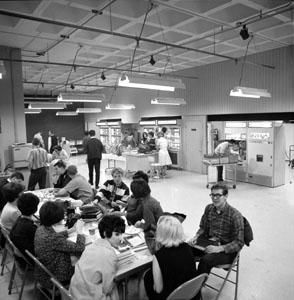 When the Edwardsville campus went into operation on September 23, 1965, the food service operation was situated in the basement of Lovejoy Library.