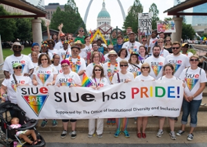 A group of SIUE faculty, staff, students, alumni and friends represent SIUE Safe Zone at the St. Louis LGBT PrideFest. 