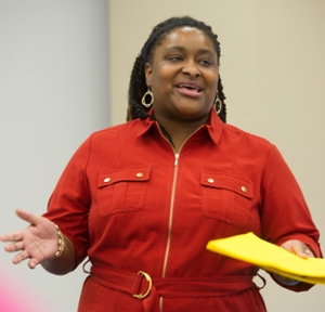 Kalisha Turner, with SIUE Academic Advising, presents on stress management to a room full of students.