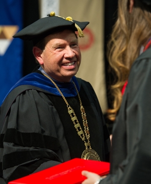 hansen-commencement2016