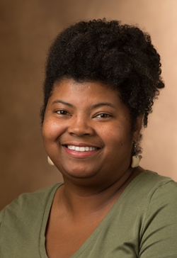 Southern Illinois University Edwardsville’s Danielle Lee, PhD, visiting assistant professor in the College of Arts and Sciences’ Department of Biological Sciences