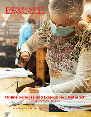 SIUE Online Services and Educational Outreach Fall ’21 Catalog cover.