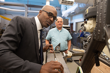 While touring the School of Engineering, Chancellor Minor learned about the state-of-the-art equipment that supports student learning and skills development.