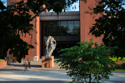 The cougar statue on SIUE’s Edwardsville campus.