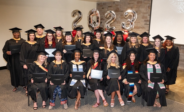 SIUE Master’s of Social Work graduates.