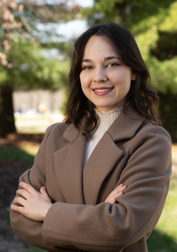 Portrait of Elyse Ibata