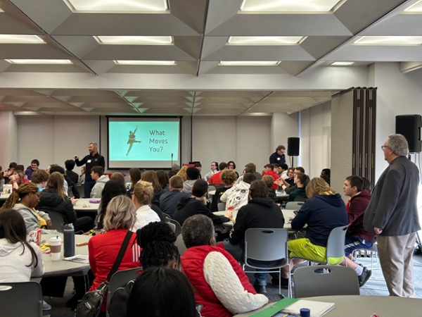 Speaker presents at high school Cybersecurity Career Day at SIUE