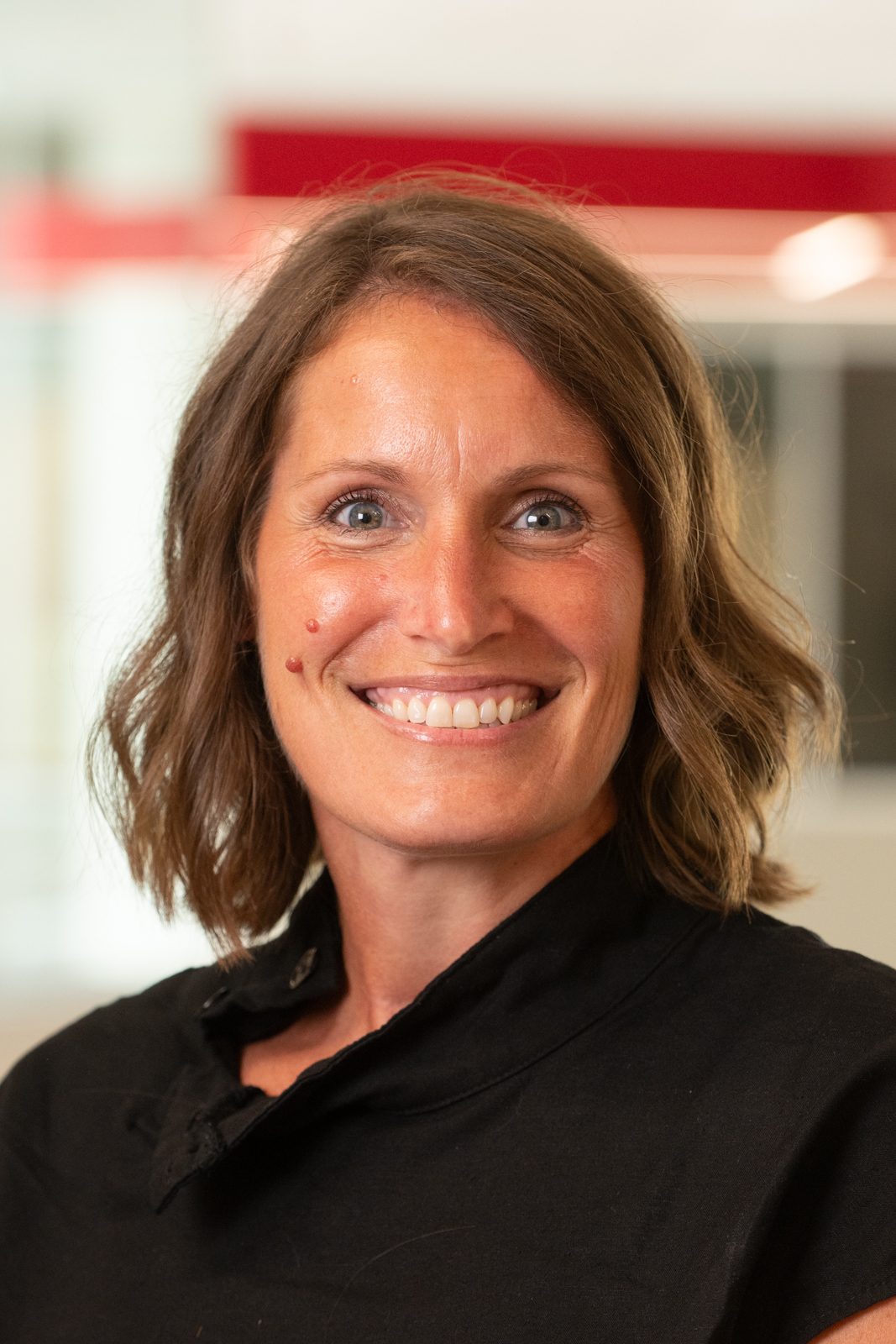 A portrait photo of Sara Meyer