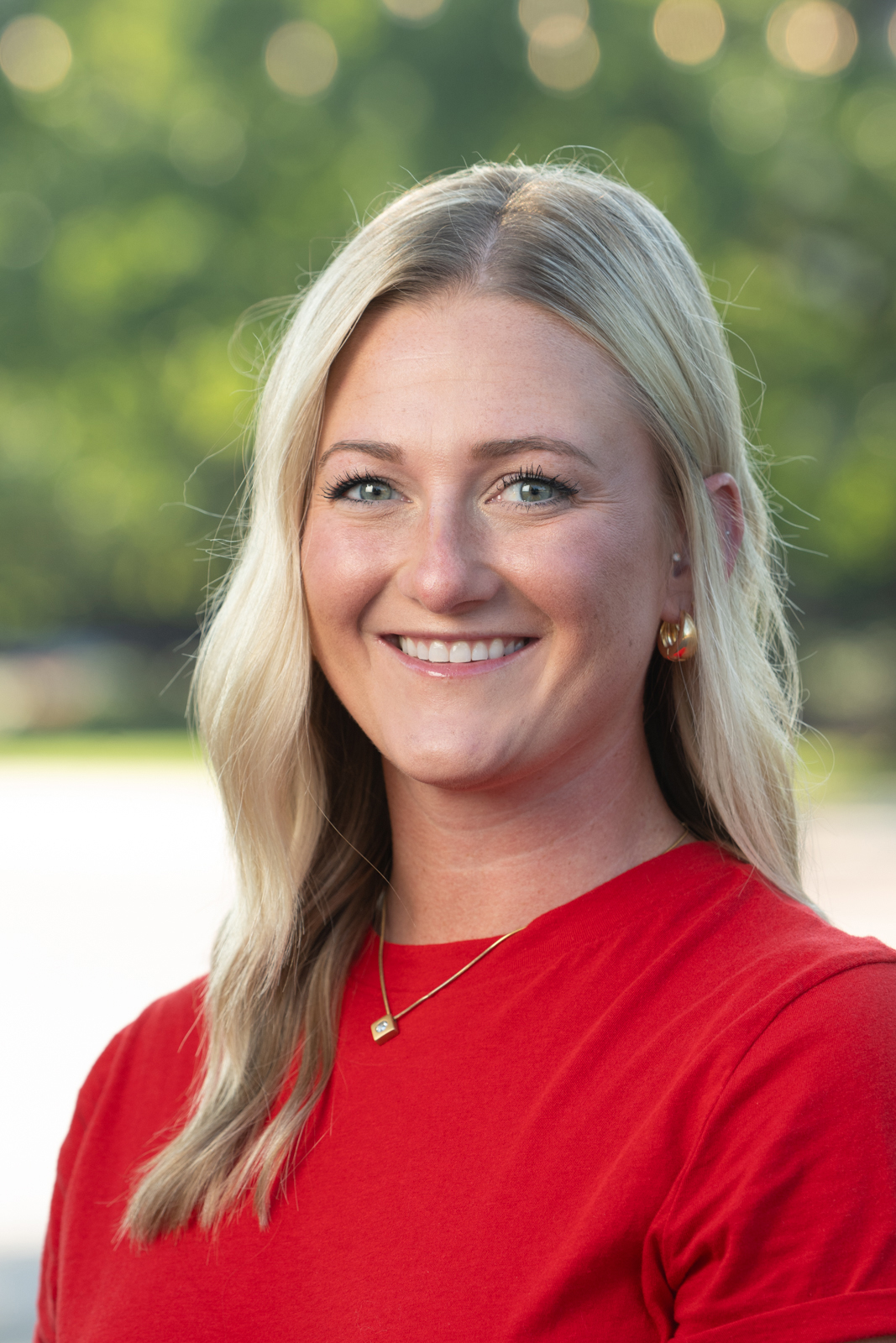 A portrait photo of Annika Lochhead