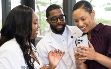 SIUE pharmacy students.