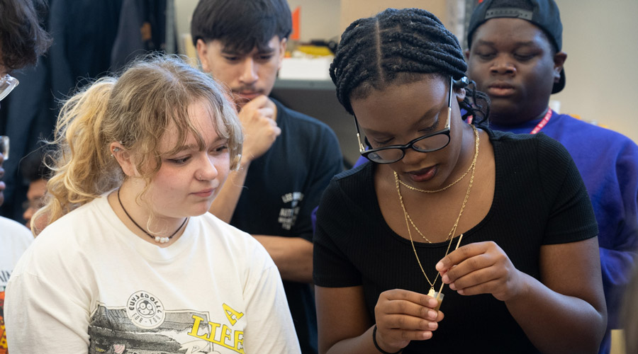 Two SIUE Students in a classroom.
