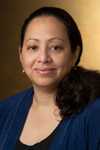 A portrait photo of Yvonne Hart