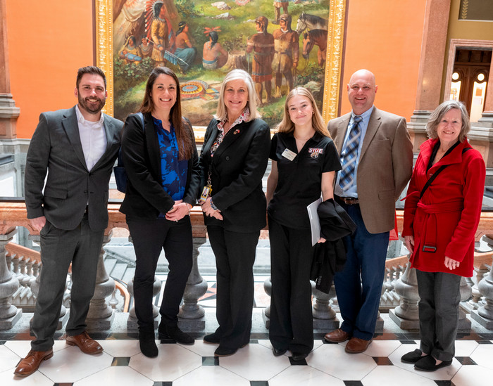 SUAA Staff and SIUE SUAA Members with Rep Kifowit at  SIU System student-led Lobby Day 2026