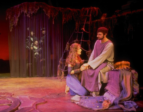 Tempest0033a.jpg (204032 bytes)